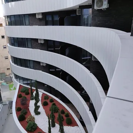 Apartment Gallery Square - Pupin Palace